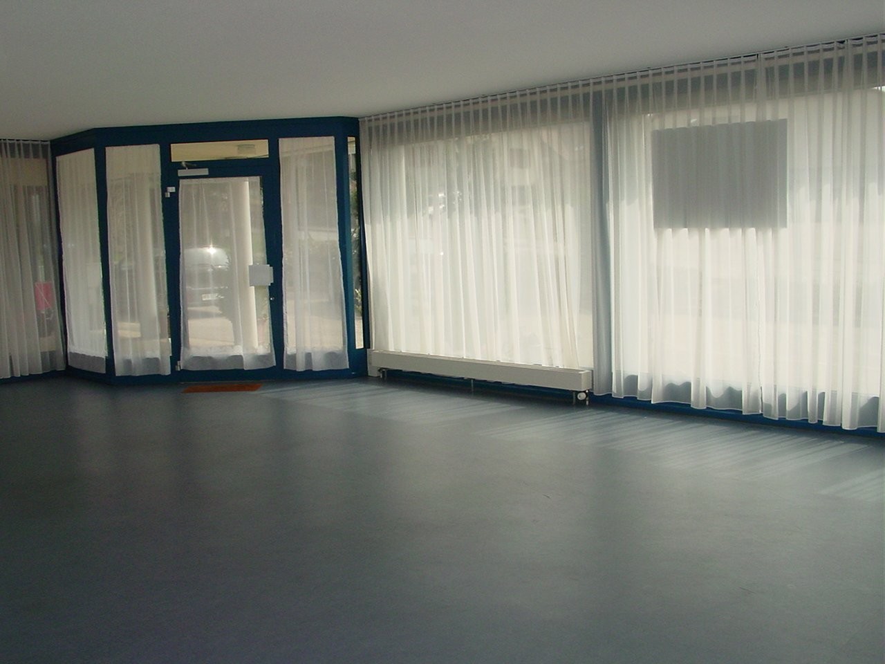 88m² office