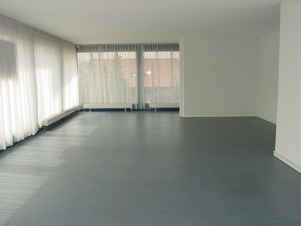 88m² office