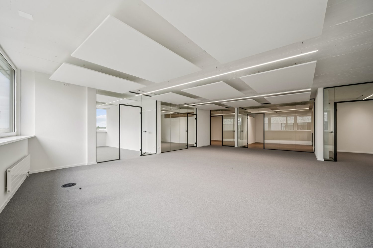 218m² office, Foto 2 von 5