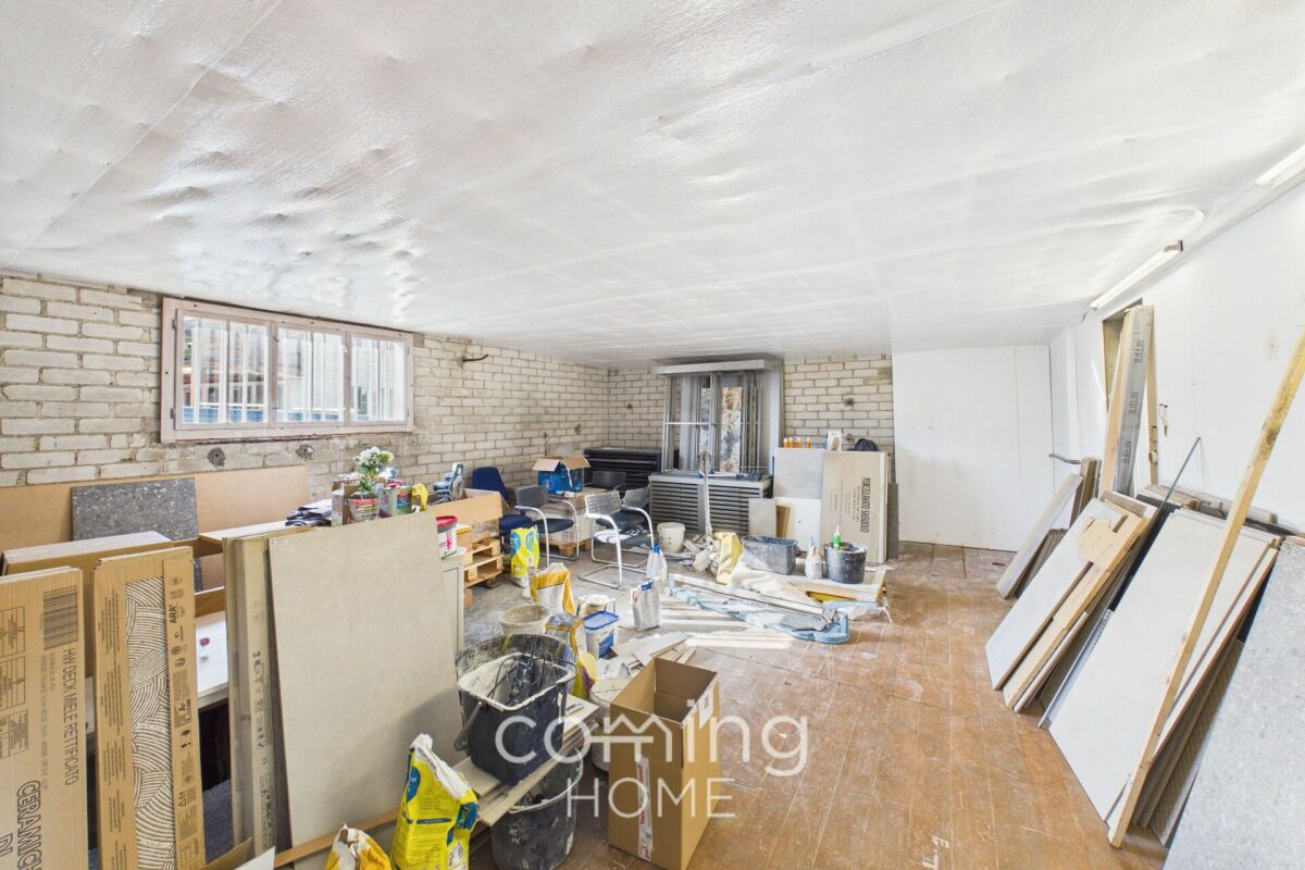188m² commercial, photo 3 of 10