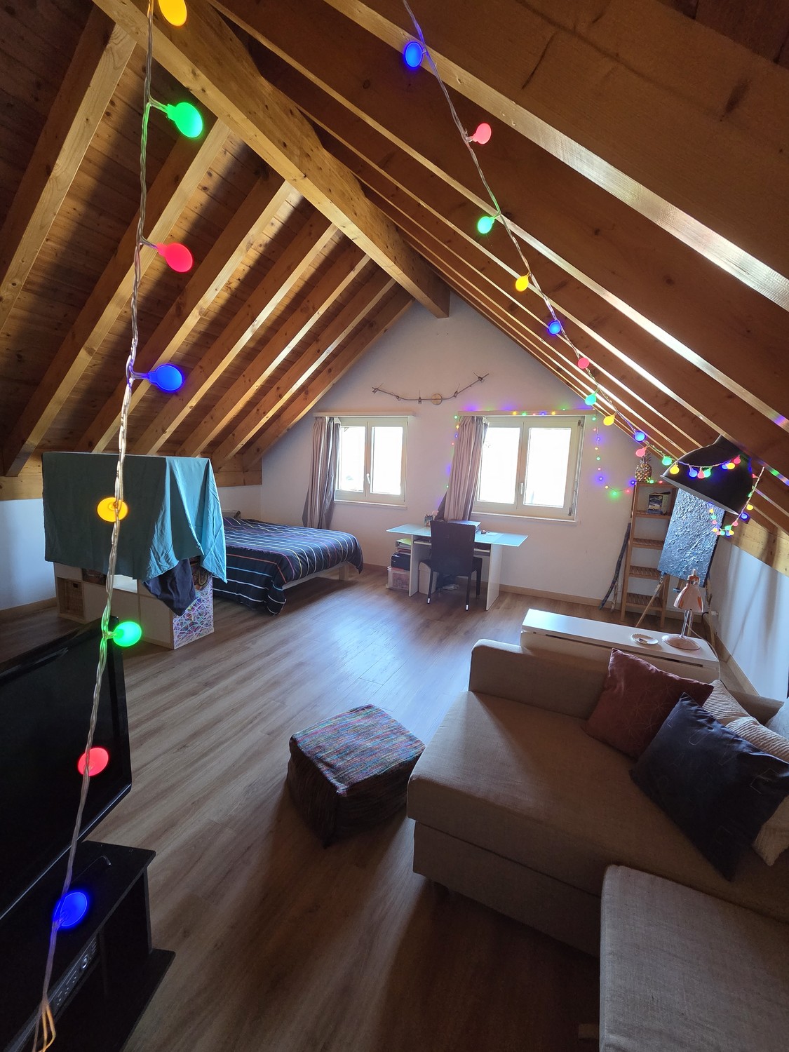 Zimmer in einer Wohngemeinschaft, Foto 1 von 9