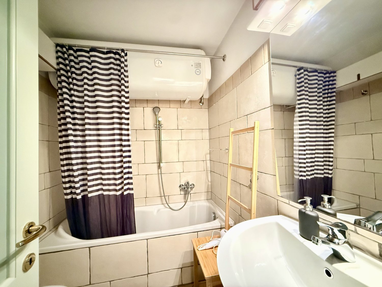 2 rooms apartment, foto 4 di 9