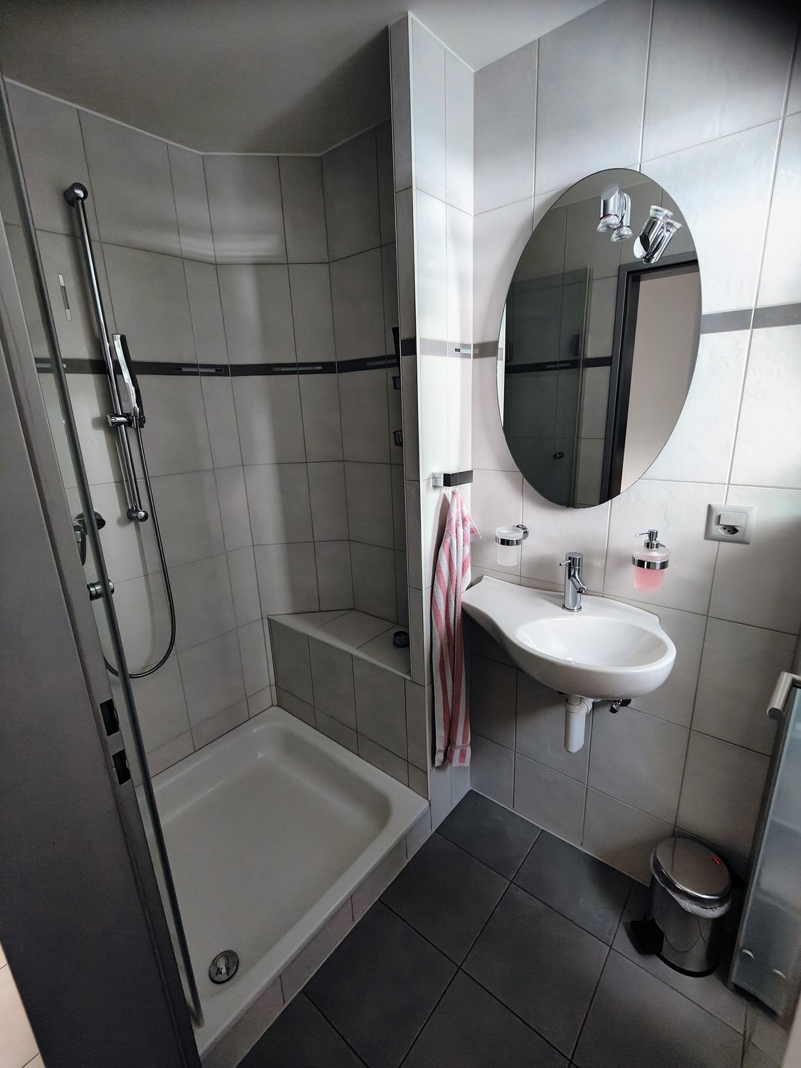 4 ½ rooms furnished flat, Foto 7 von 10