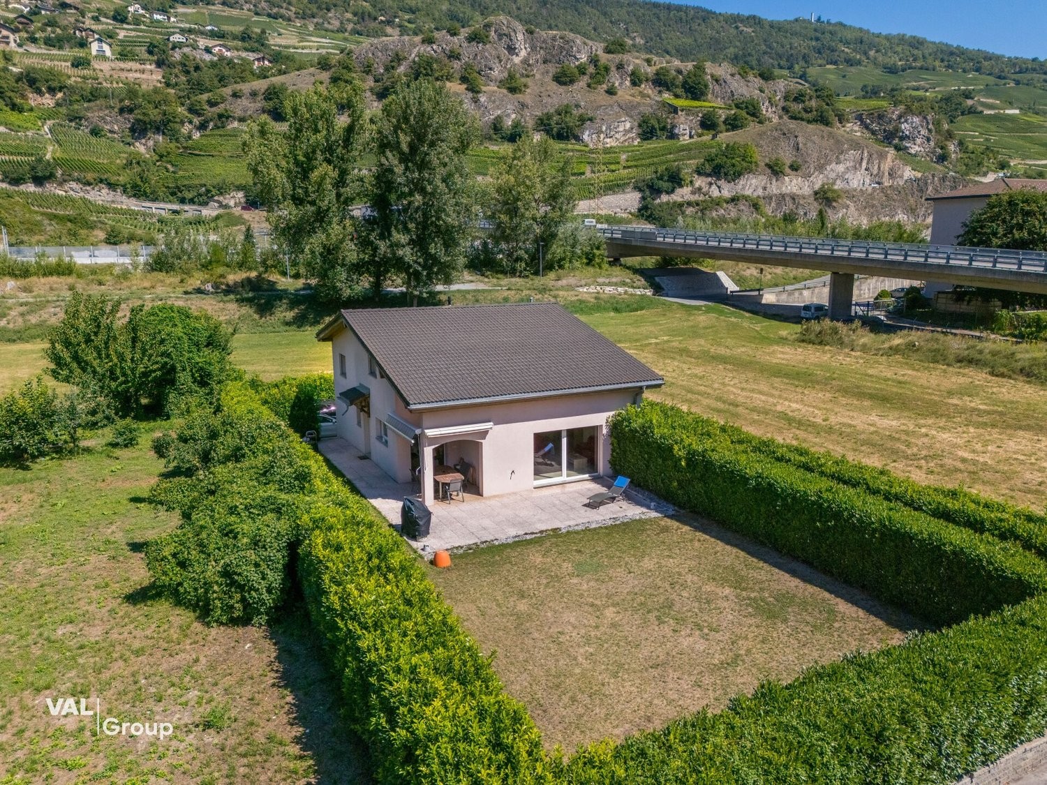 5 ½ Zimmer Einfamilienhaus, Foto 2 von 10