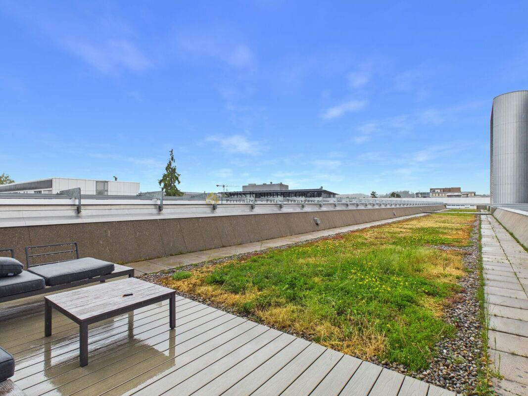 147m² commercial