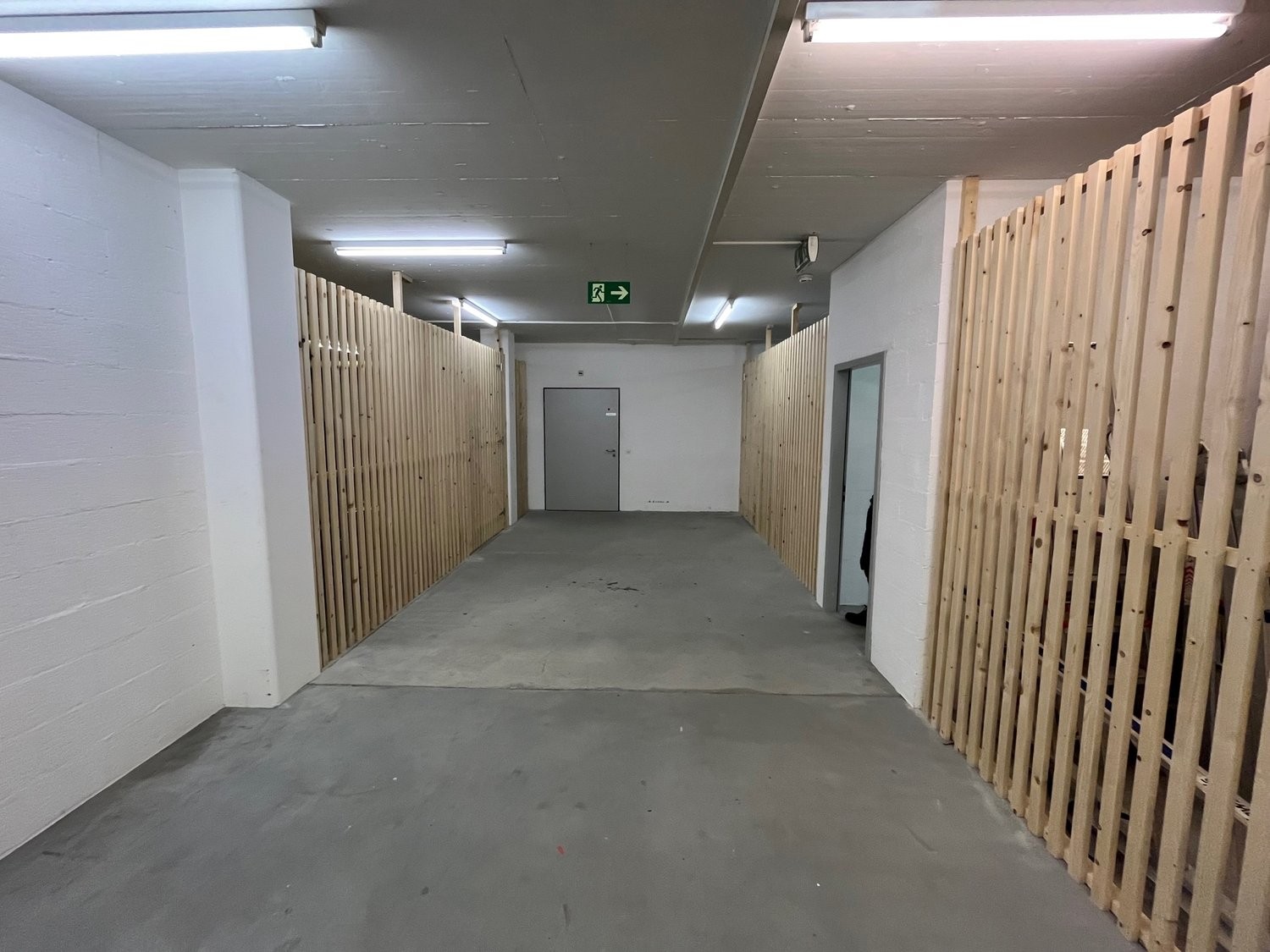 351m² Lagerraum, Foto 3 von 4
