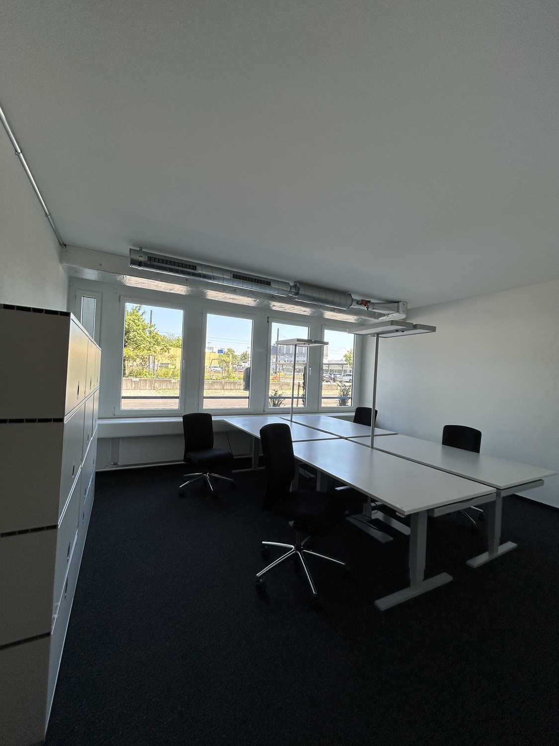 296m² office, Foto 3 von 10