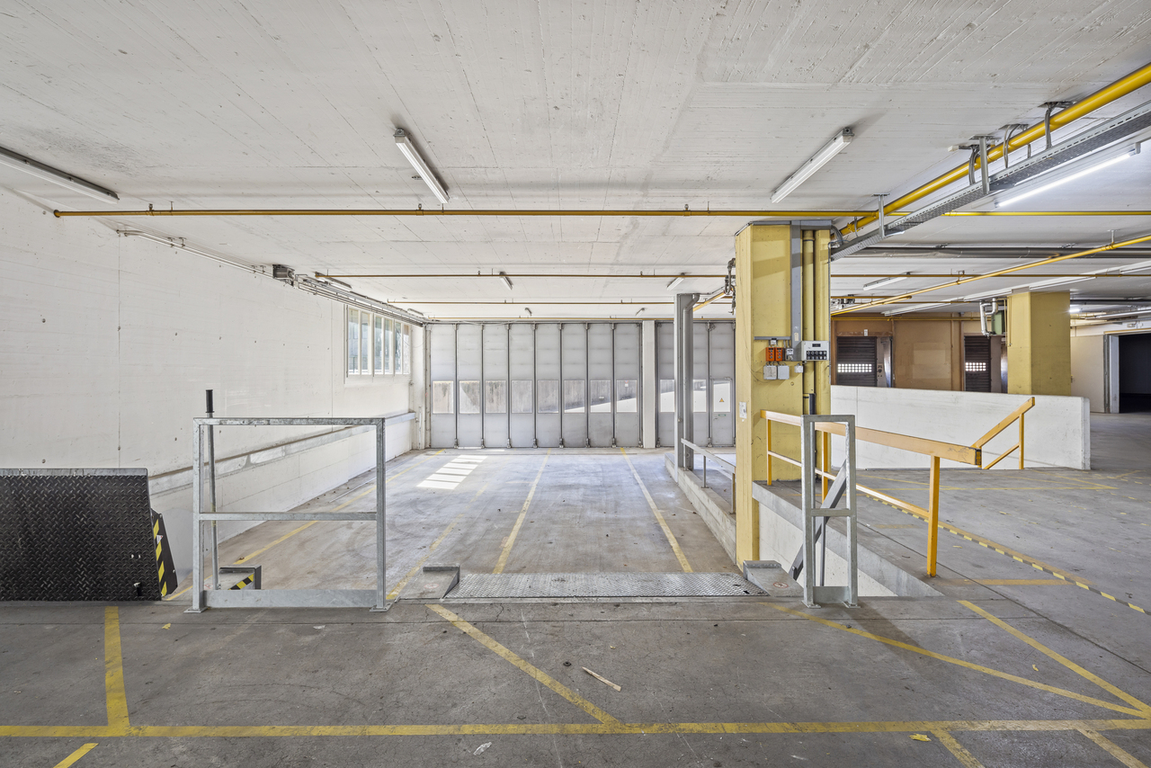 3000m² commercial