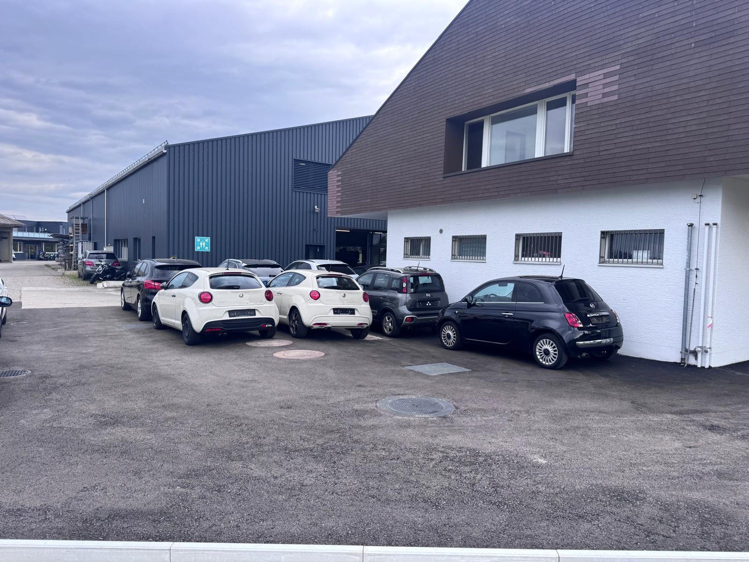 750m² commercial, Foto 2 von 8