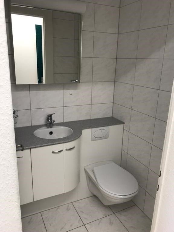 1 room single room, Foto 3 von 3
