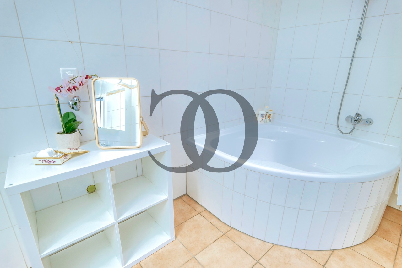 6 ½ rooms apartment (10)