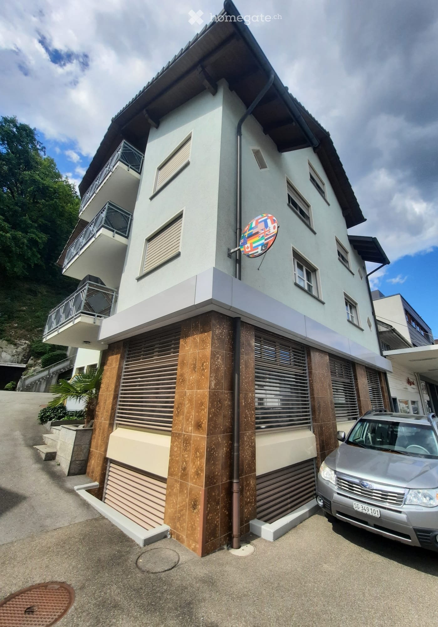 6 rooms apartment
