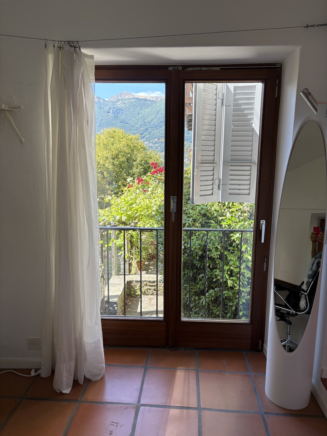 5 rooms single house