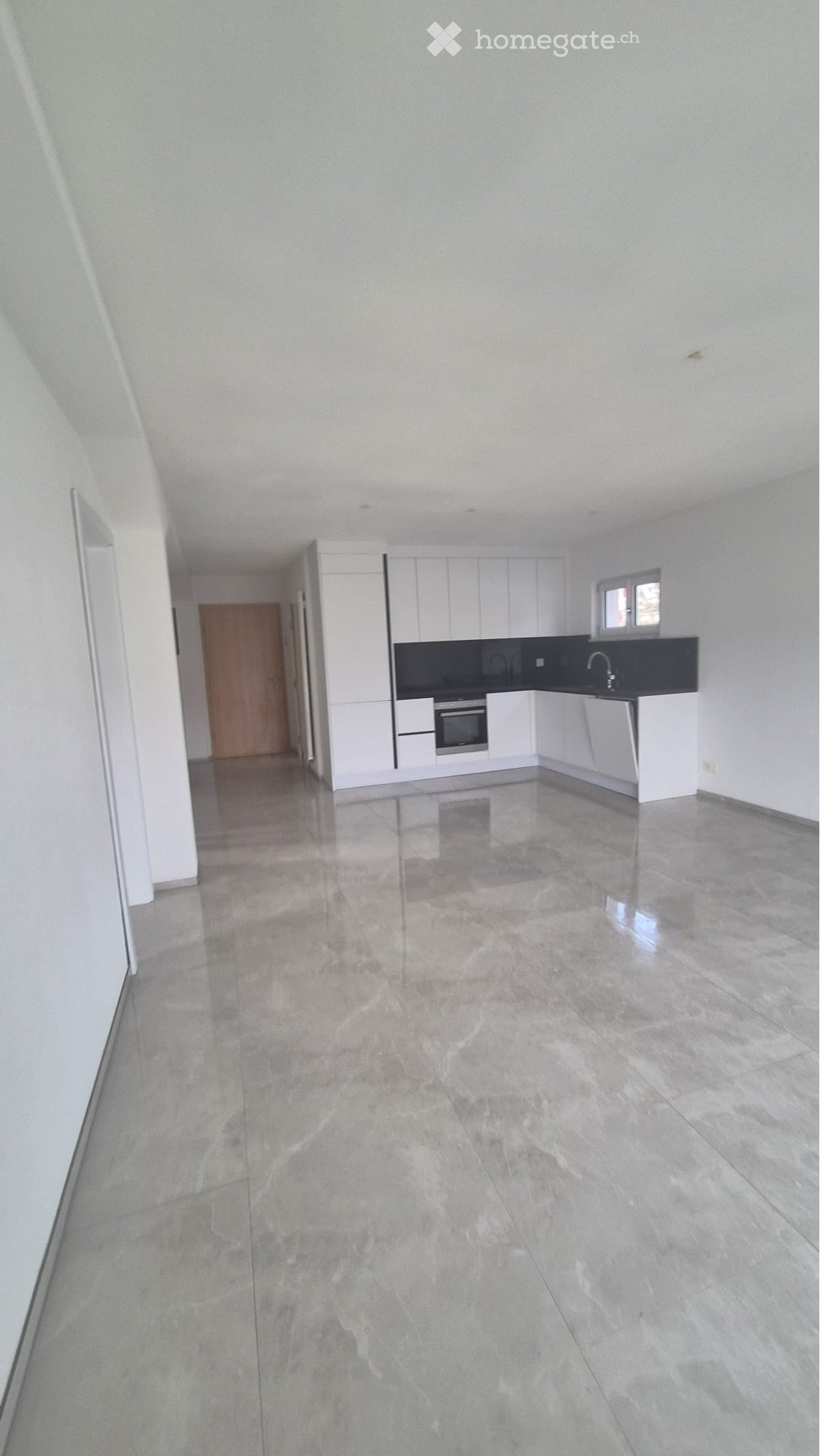 3 rooms apartment, Foto 2 von 3
