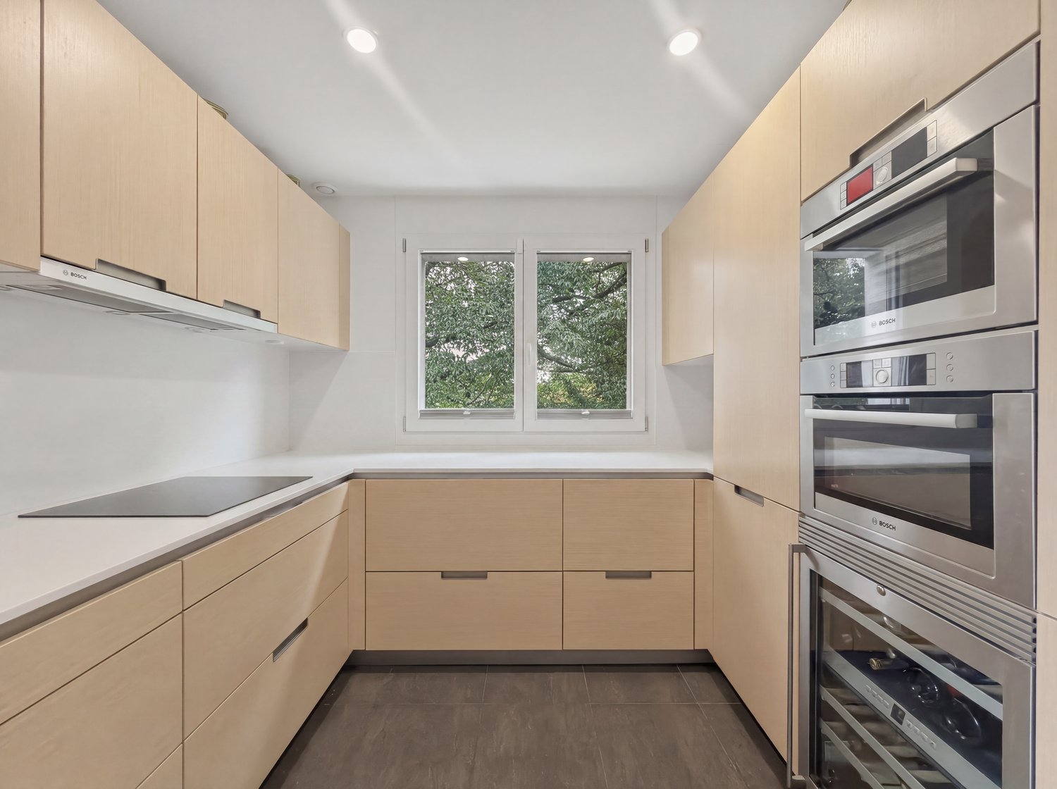 appartamento con terrazzo di 6 locali, foto 8 di 10