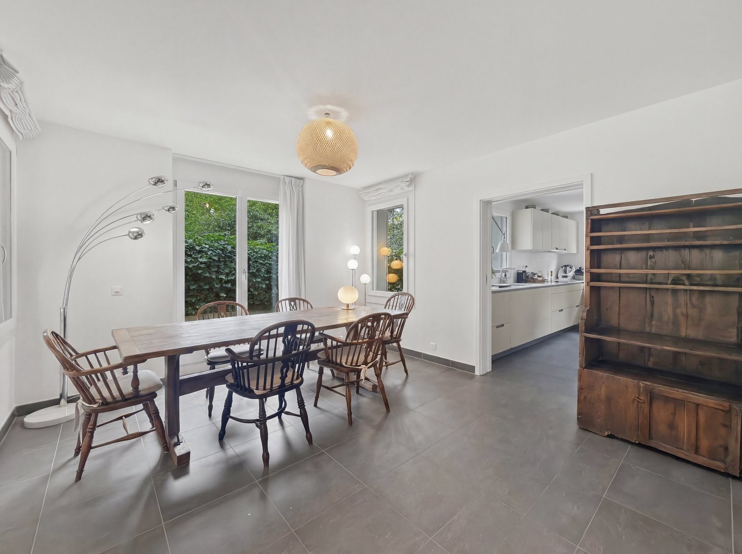 appartamento con terrazzo di 6 locali, foto 3 di 10