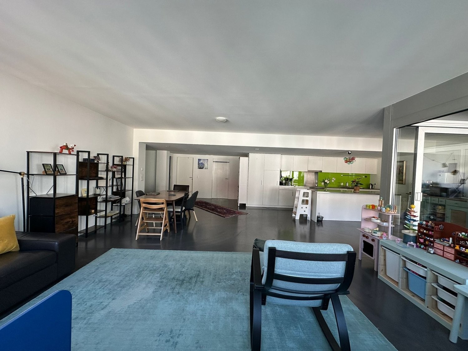 4-Zimmer-möblierte Wohnung