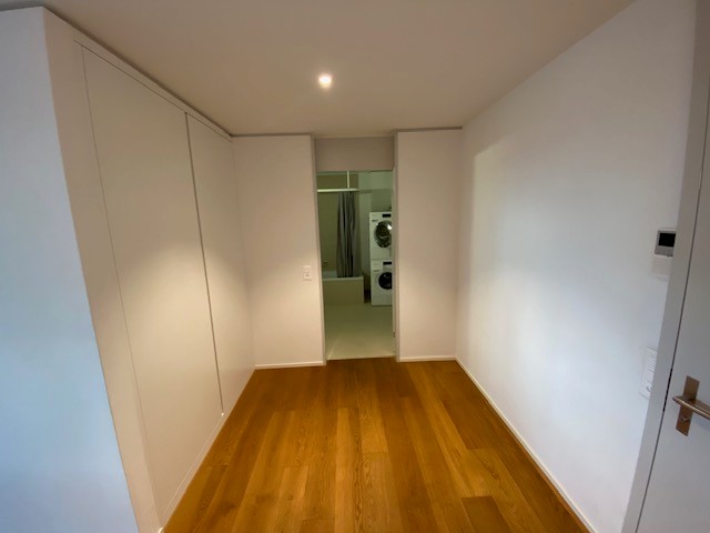 Helle 3.5-Zimmer-Wohnung mit Stadtblick und Balkon im 8. Stockwerk, Foto 6 von 7