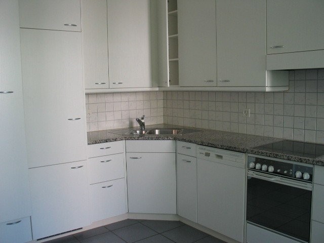 5 rooms apartment, photo 3 of 6