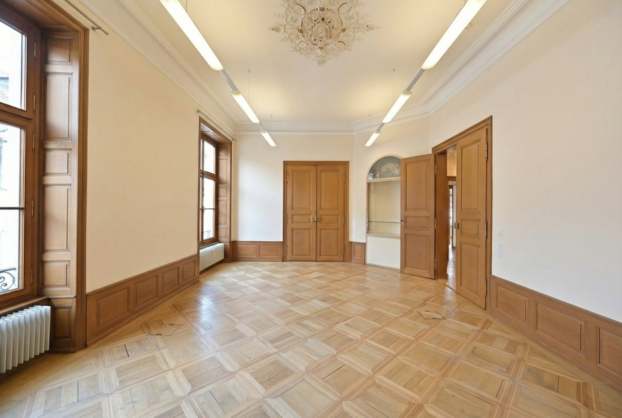1470m² bâtiment résidentiel / commercial