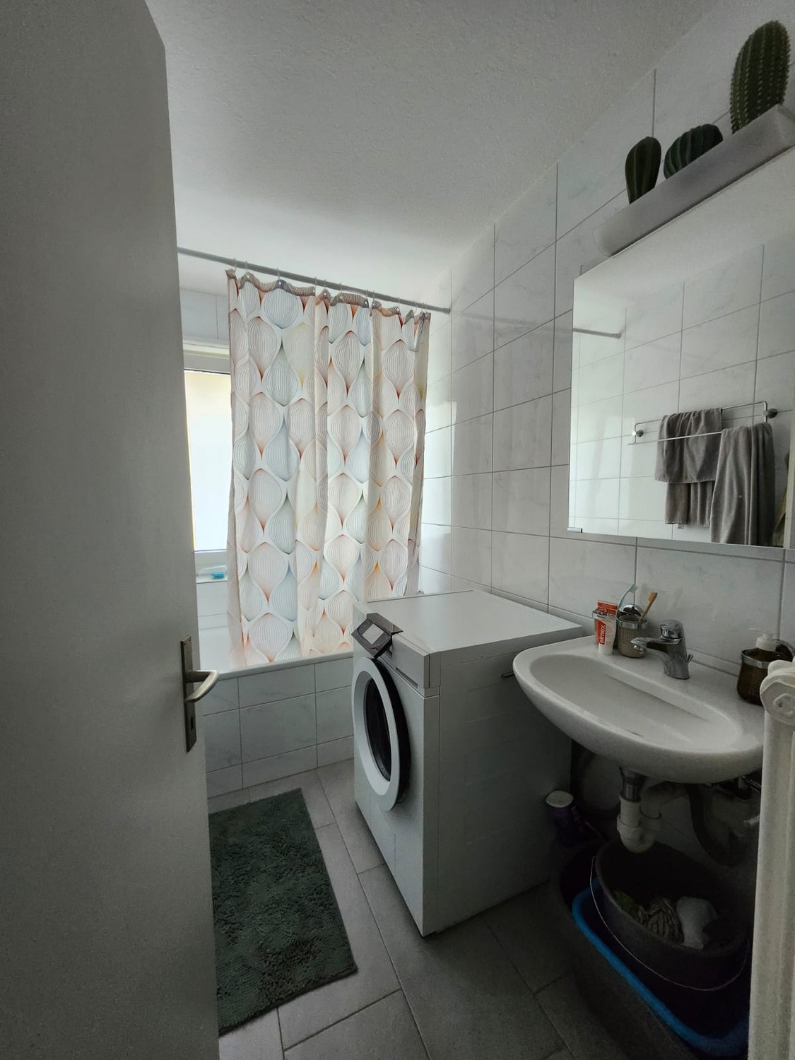 Room in a shared flat, Foto 3 von 8
