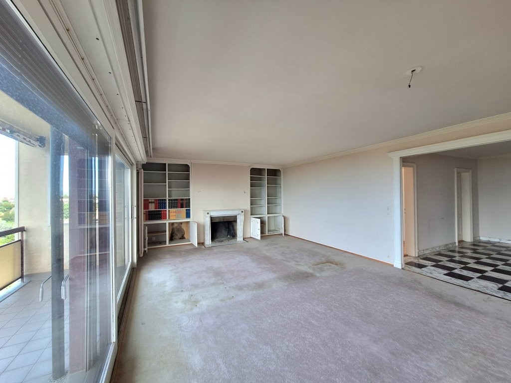 7 ½ rooms apartment, foto 7 di 9