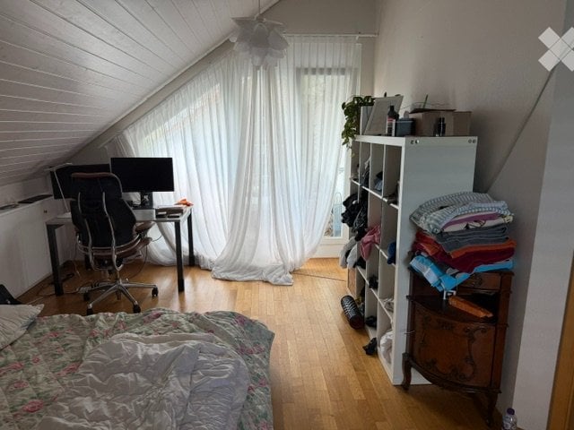 1 room single room, Foto 3 von 5