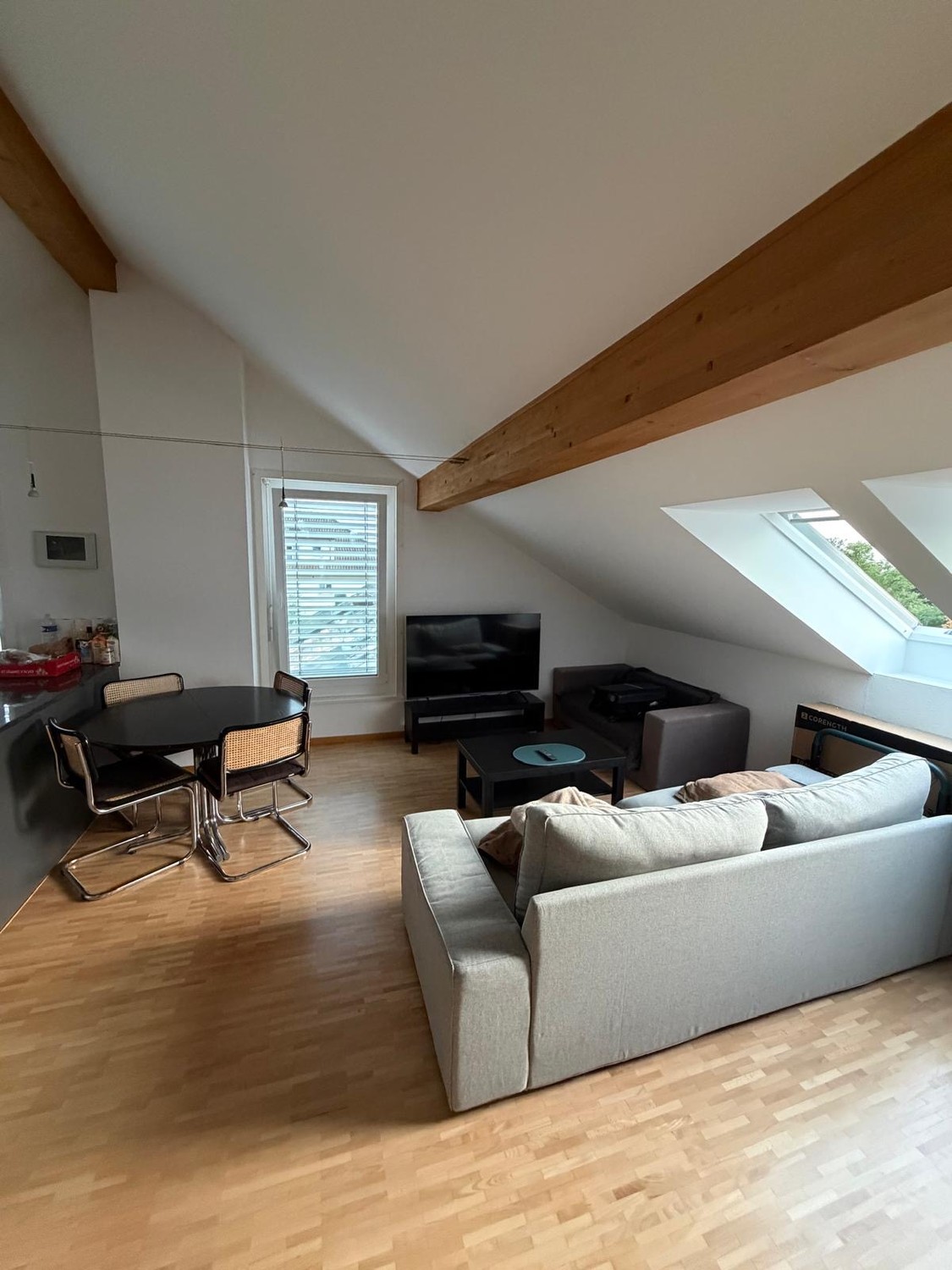 2 ½ Zimmer-Appartement, Foto 1 von 10