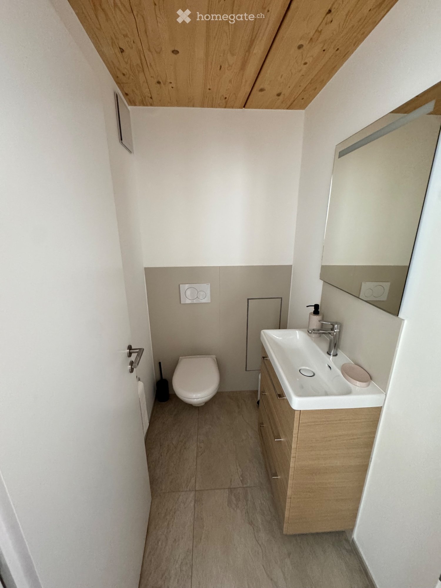 1 Zimmer Einzelzimmer, Foto 2 von 3