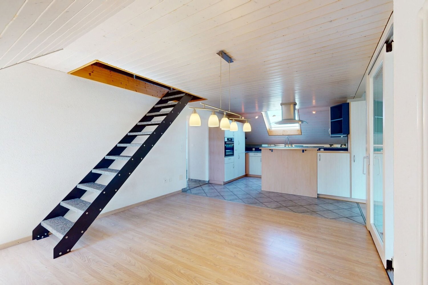 3 ½ rooms roof flat, Foto 4 von 10