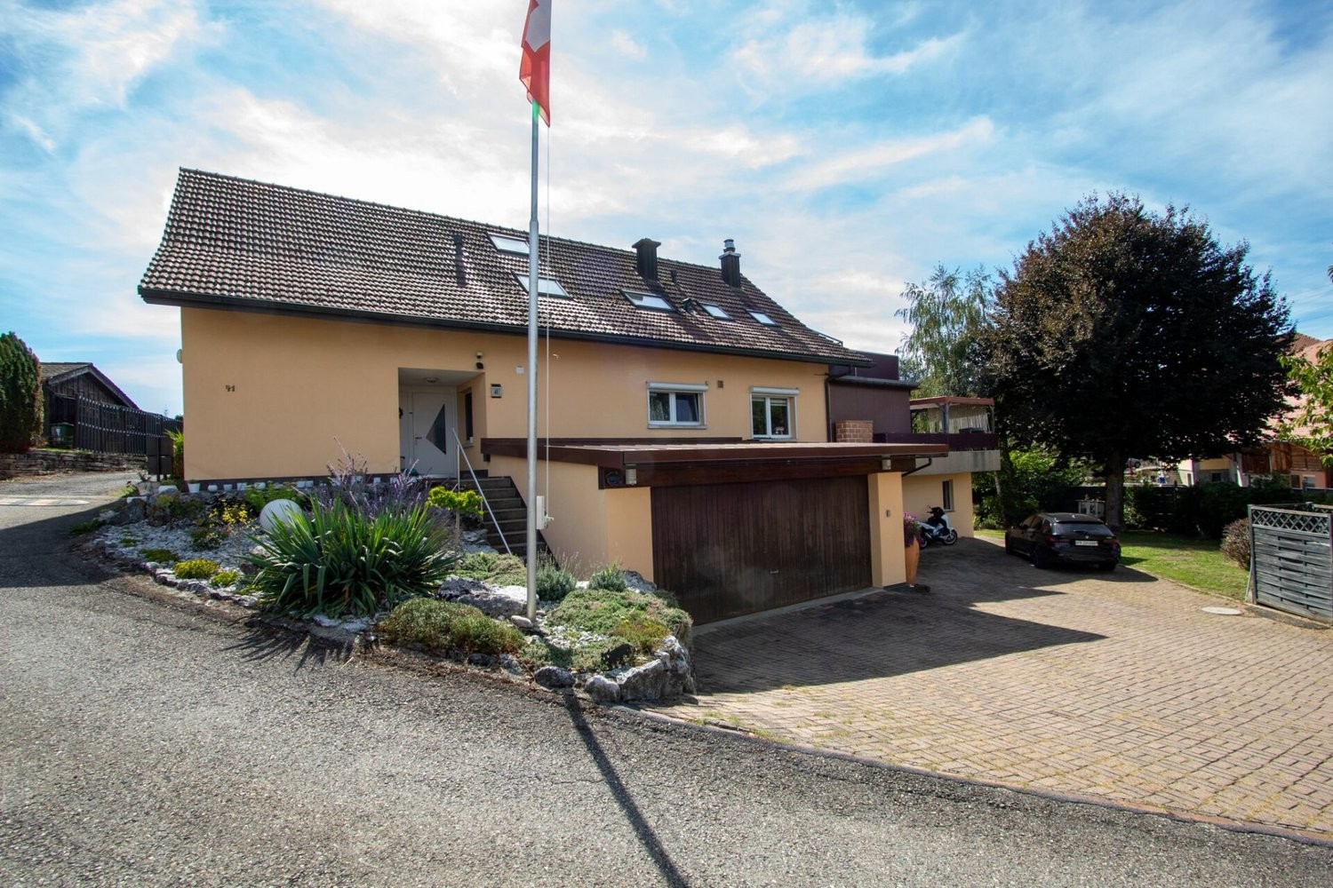 3 ½ rooms roof flat, Foto 1 von 10