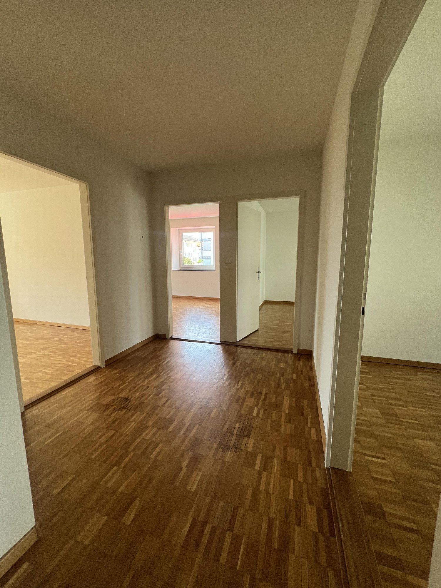 4 rooms apartment, Foto 6 von 8