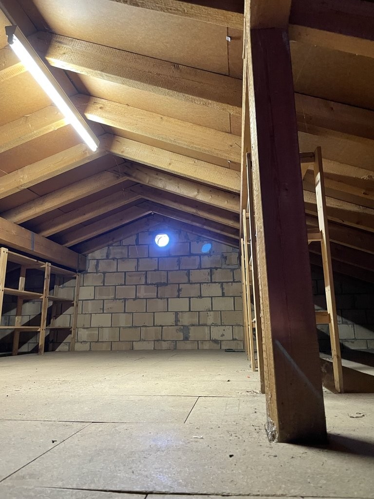 105m² office