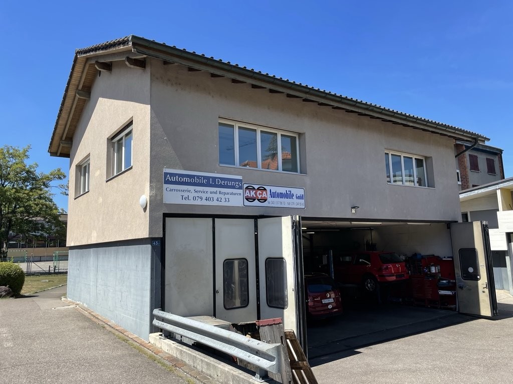 105m² office