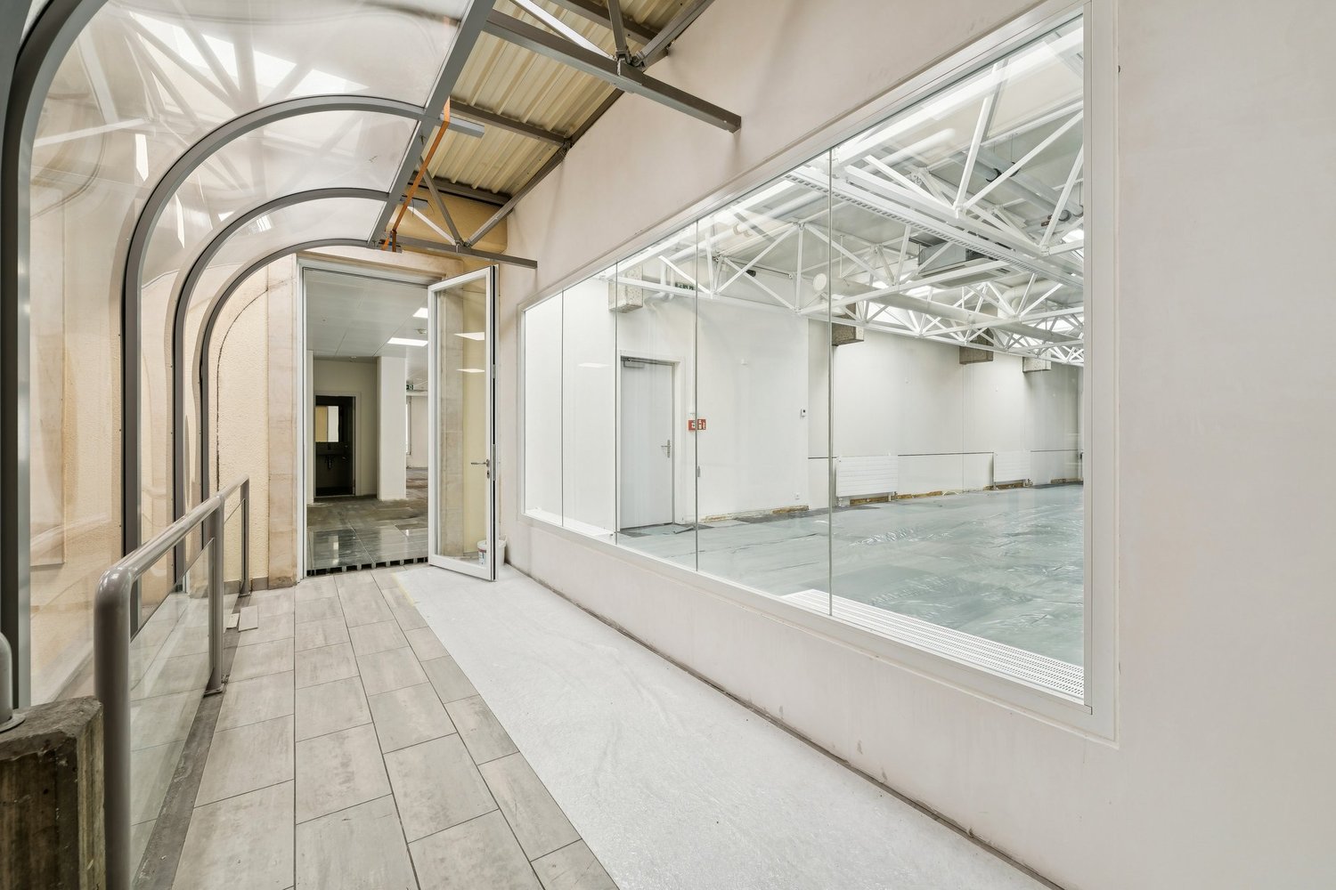500m² office, photo 4 of 8