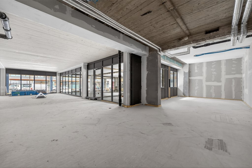 270m² shop, Foto 5 von 6