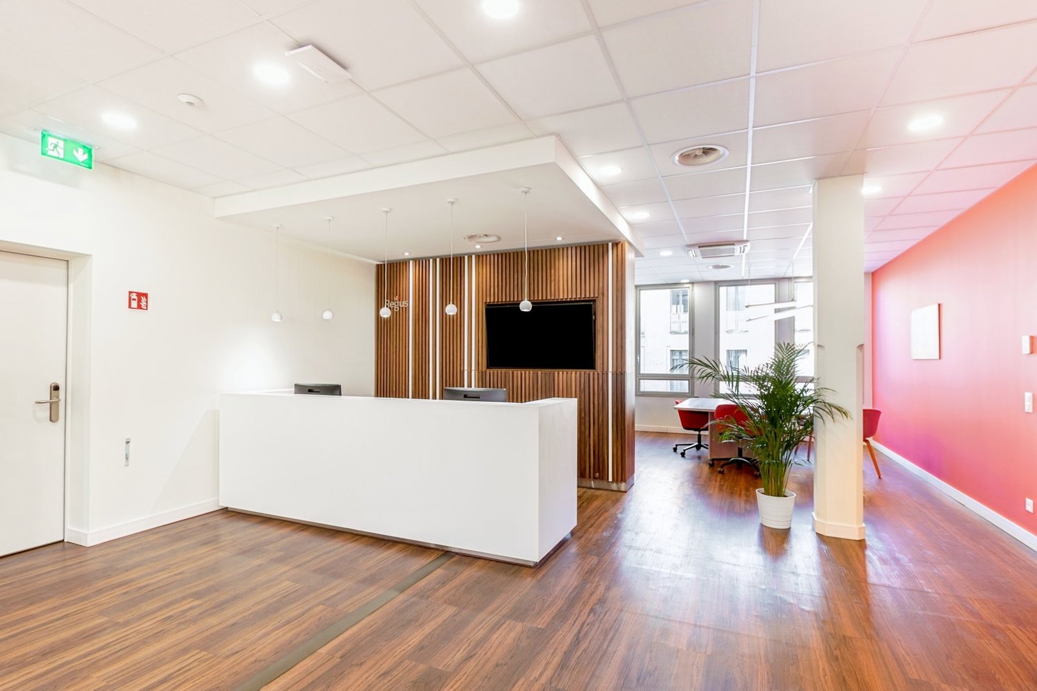 Office, foto 4 di 9