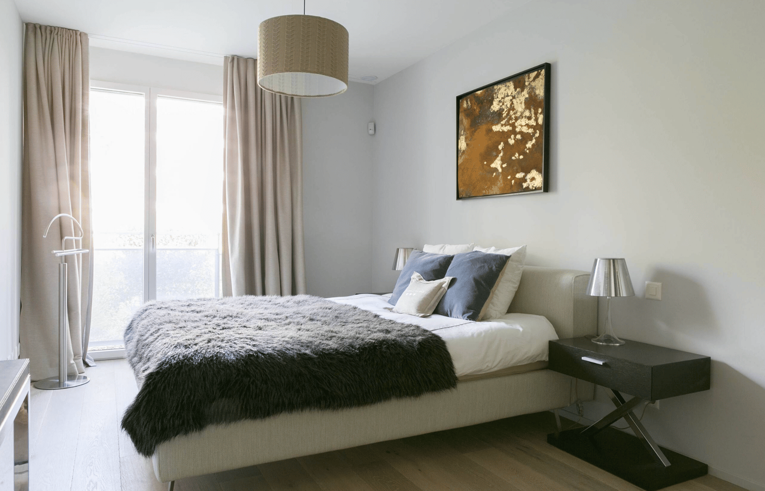6 rooms apartment