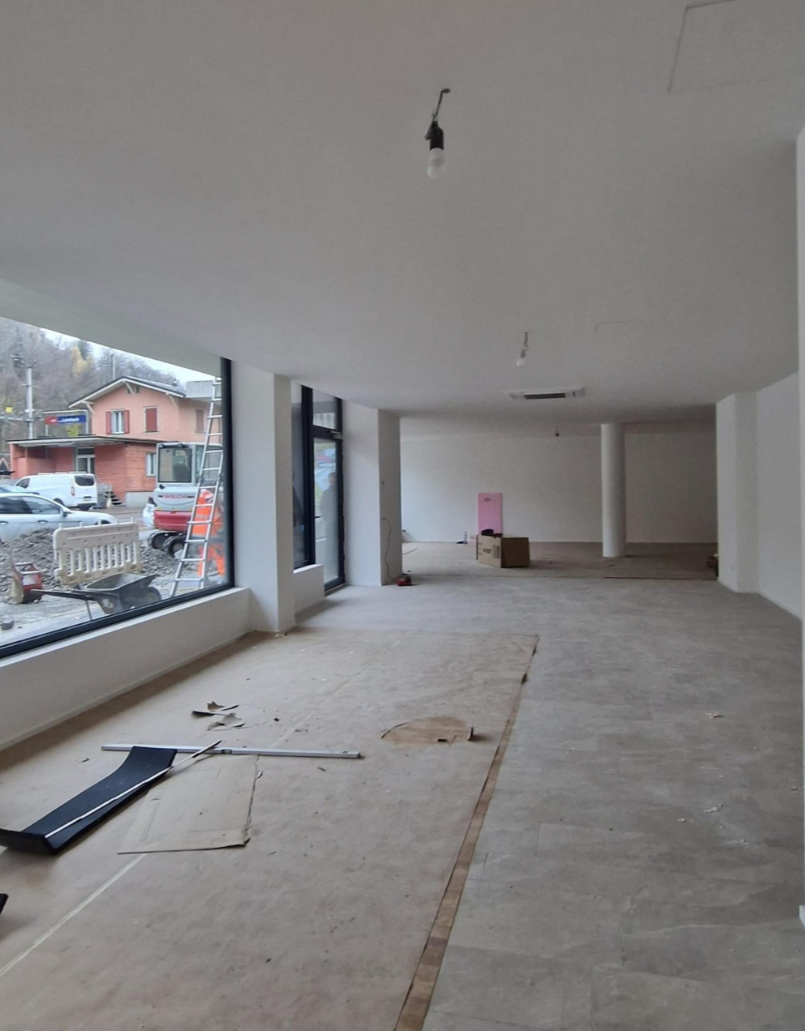 150m² commercial, Foto 4 von 6
