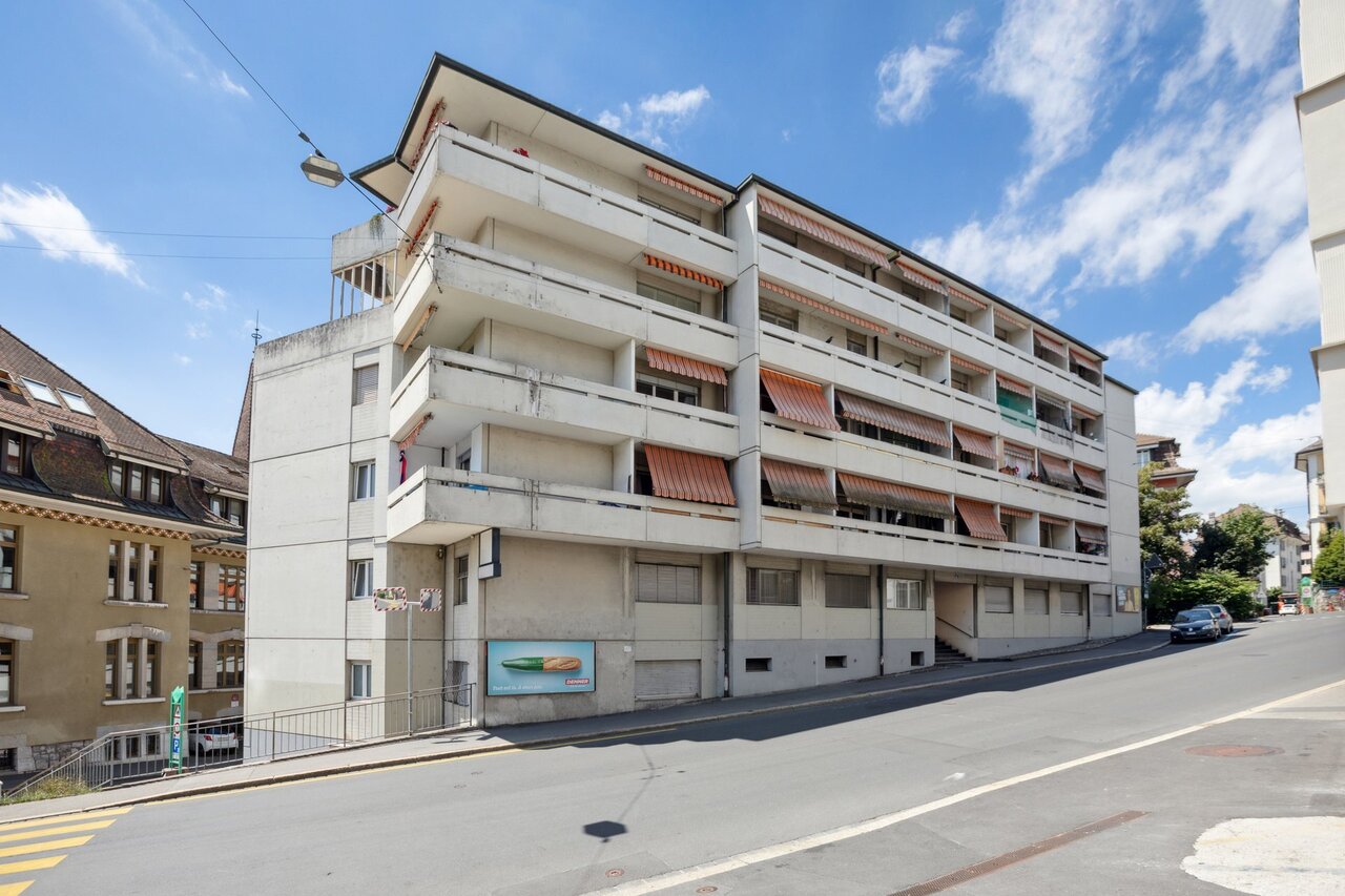 67m² arcade