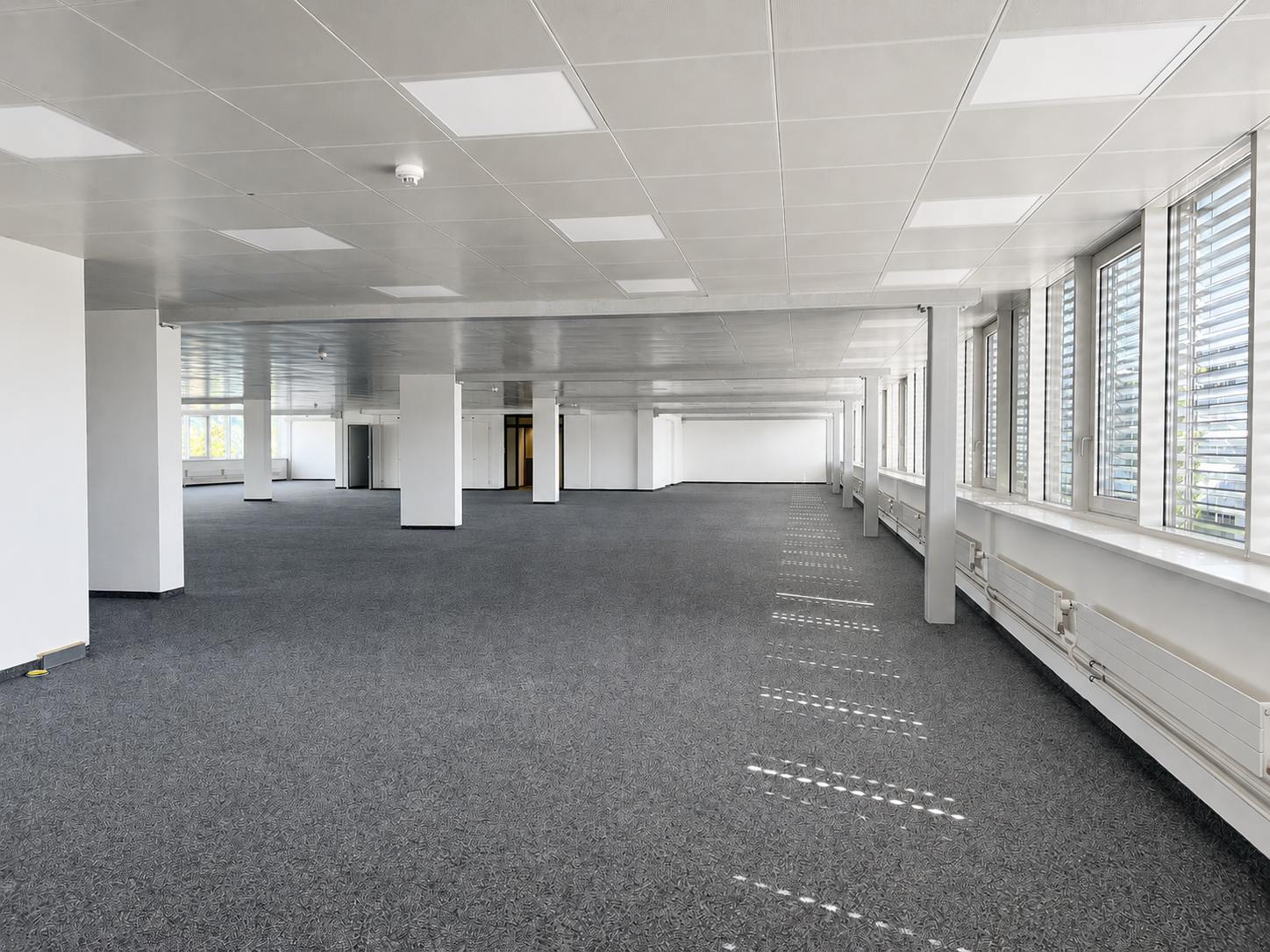841m² office, photo 6 of 10
