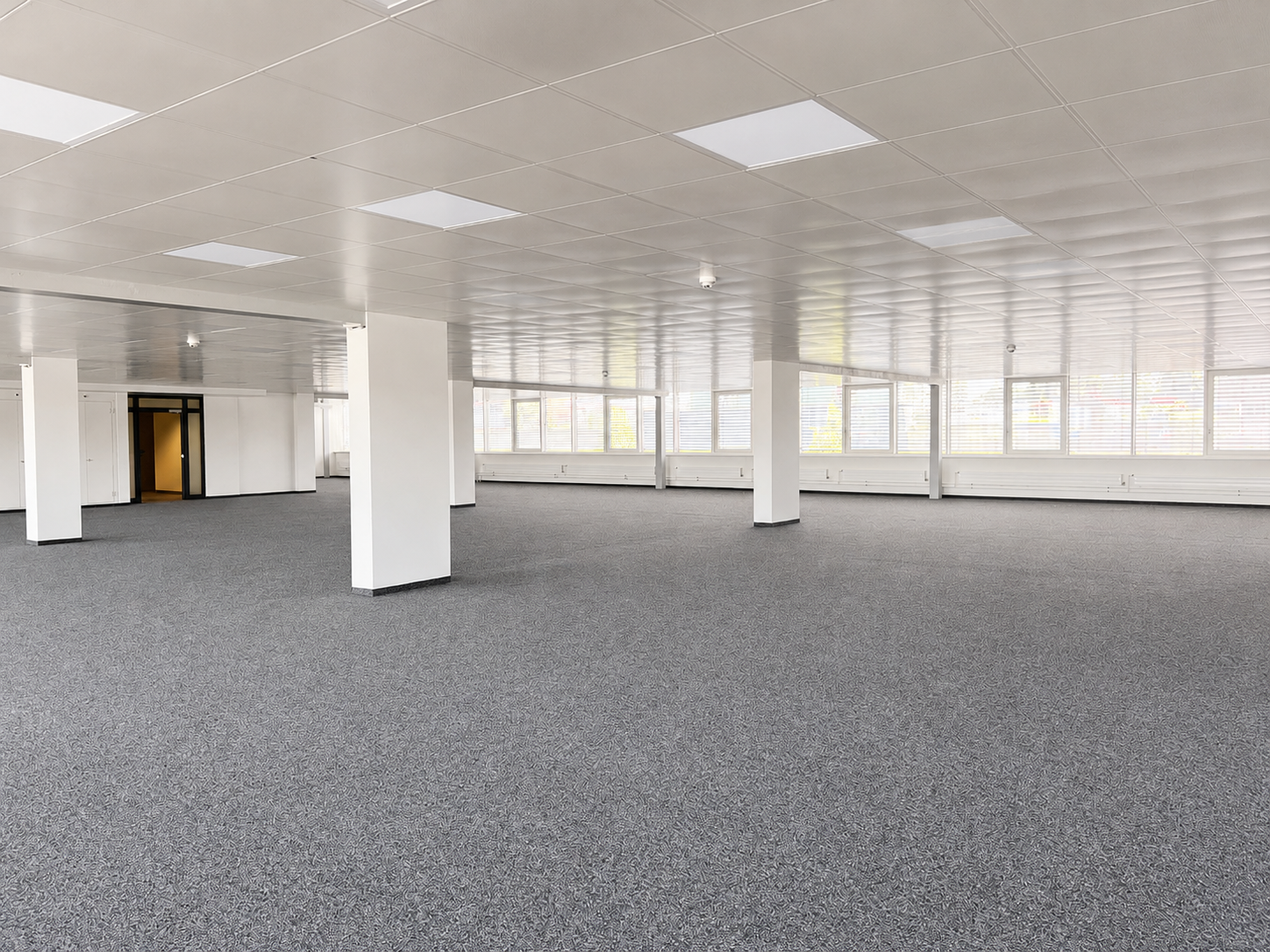 841m² office, photo 7 of 10