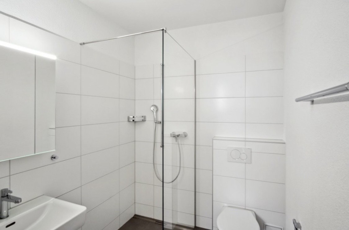 1 room apartment, Foto 2 von 2