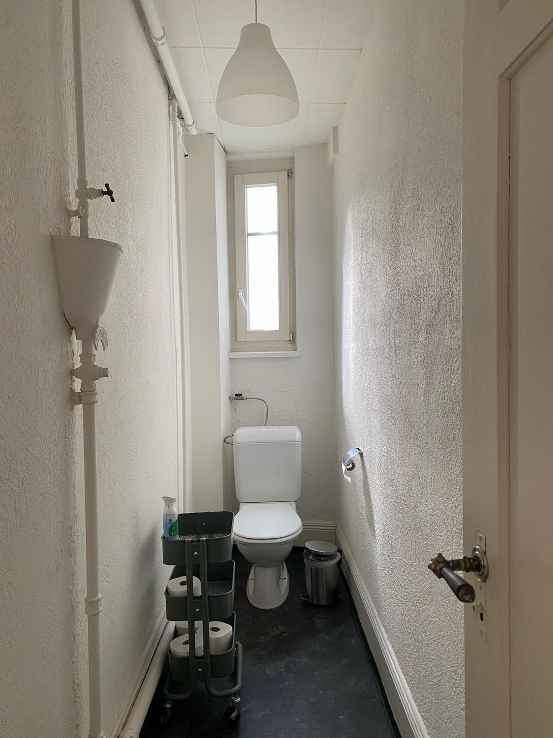 Chambre dans un appartement partagé
