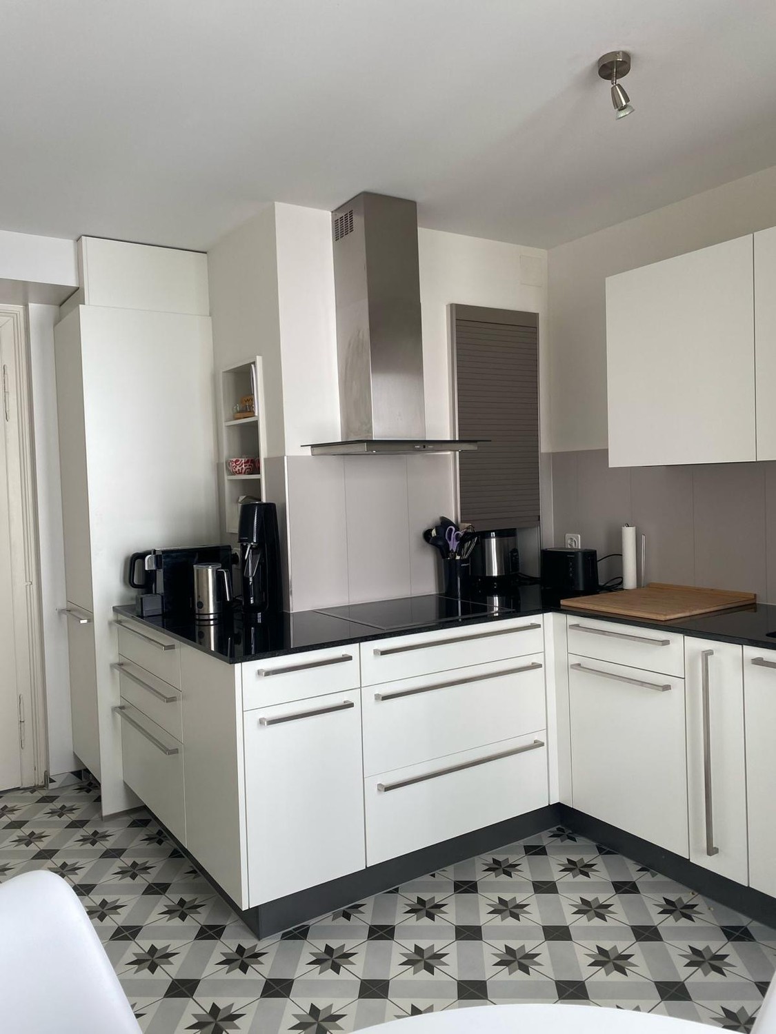 Chambre dans un appartement partagé