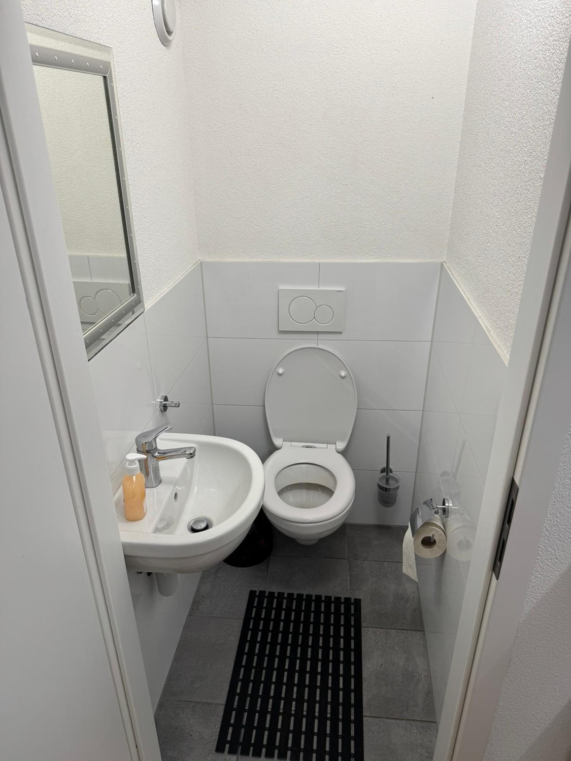 140m² commercial, foto 7 di 8