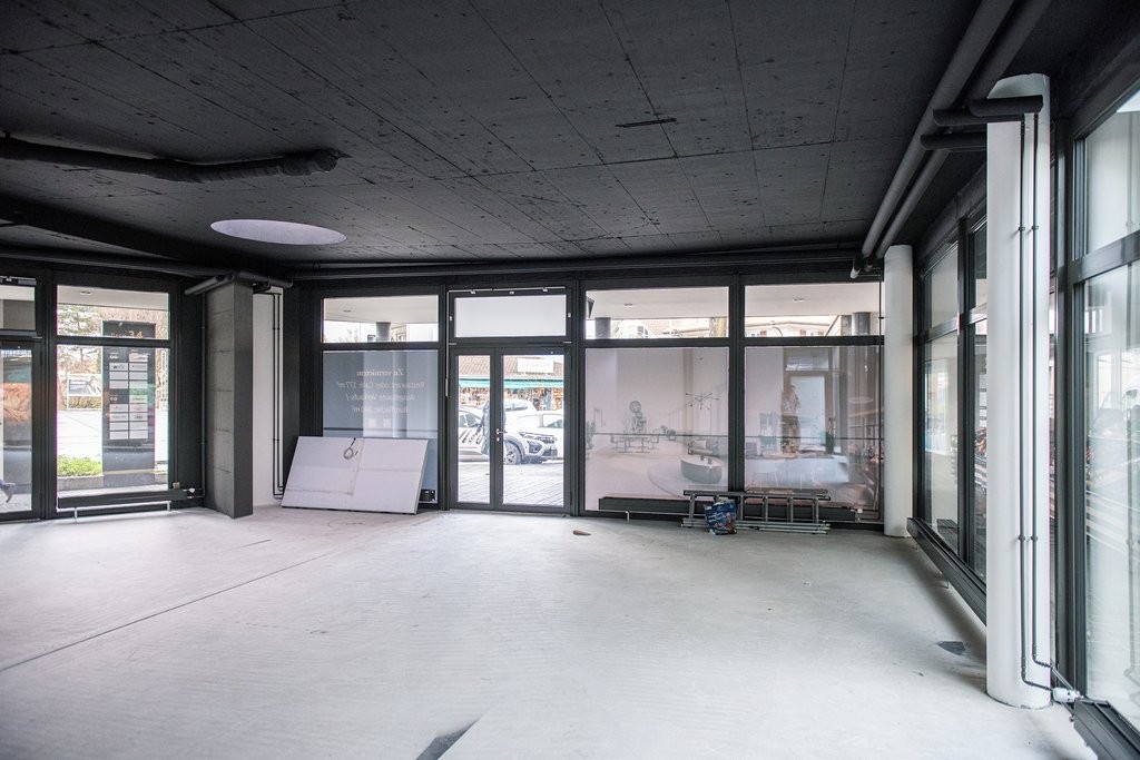 Commerce de 179m²