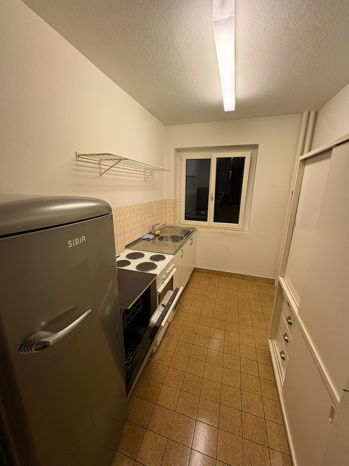 Room in a shared flat, Foto 3 von 4