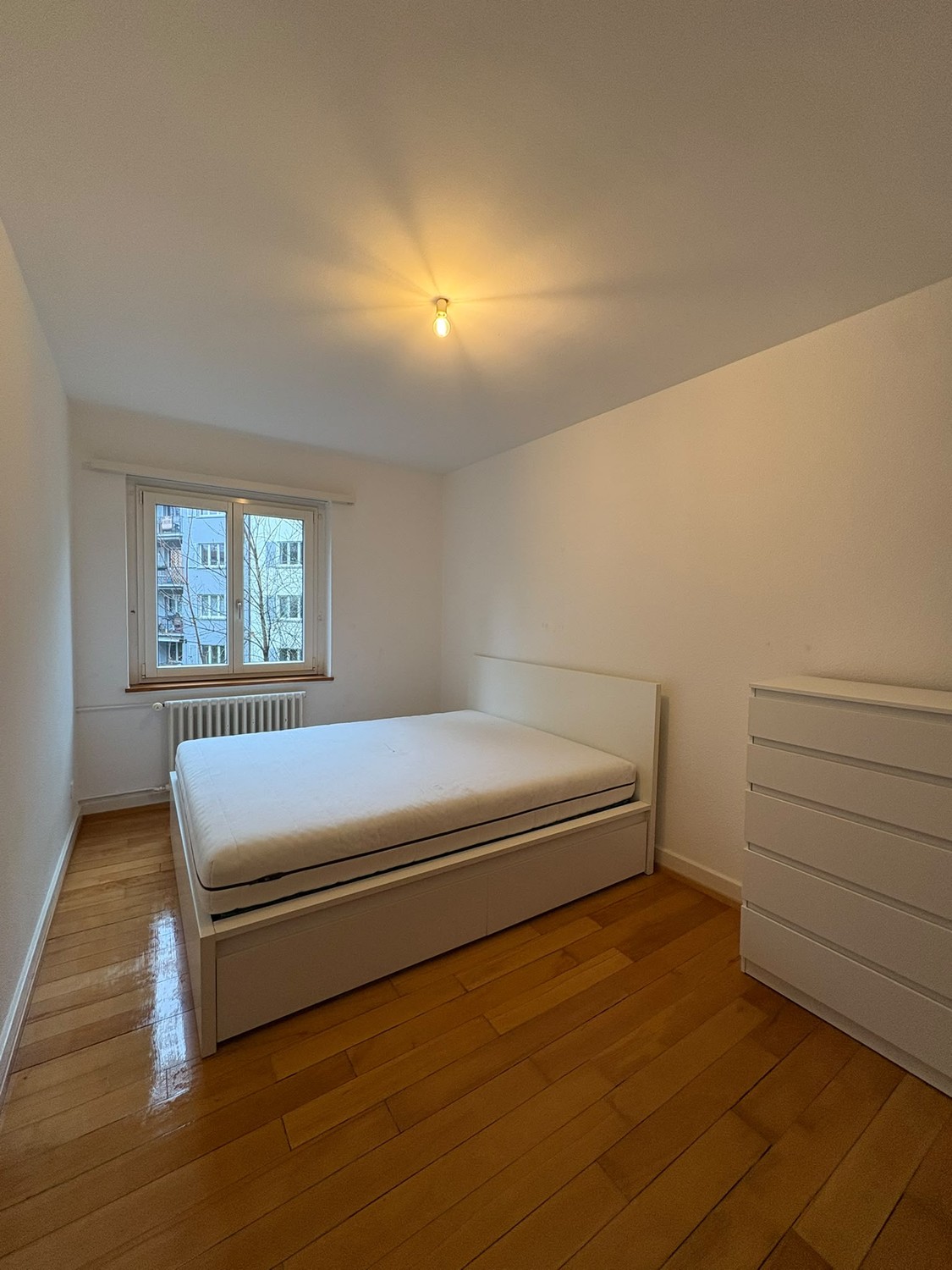 Room in a shared flat, Foto 1 von 4