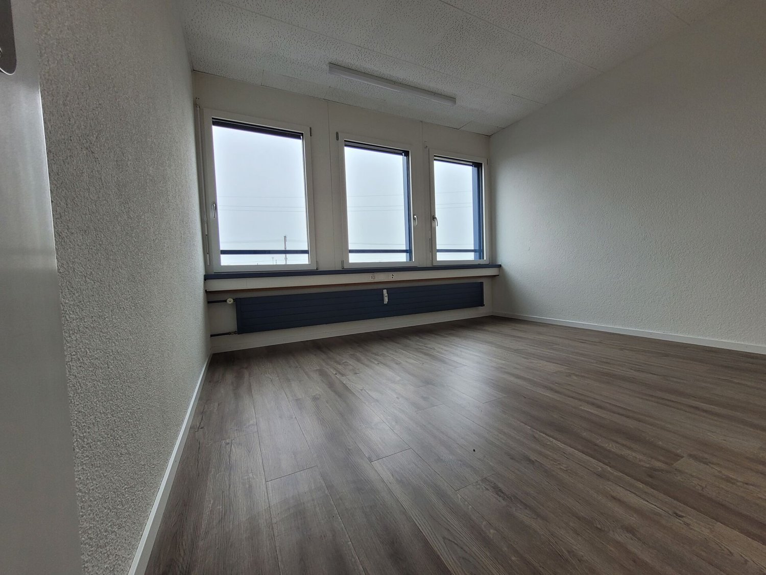 72m² bureau